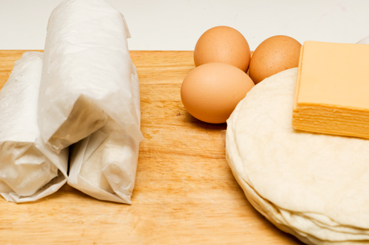 How+to+make+a+healthy+breakfast+burrito