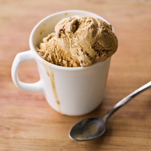 http://chaosinthekitchen.com/images/vietcoffeeicecream.jpg